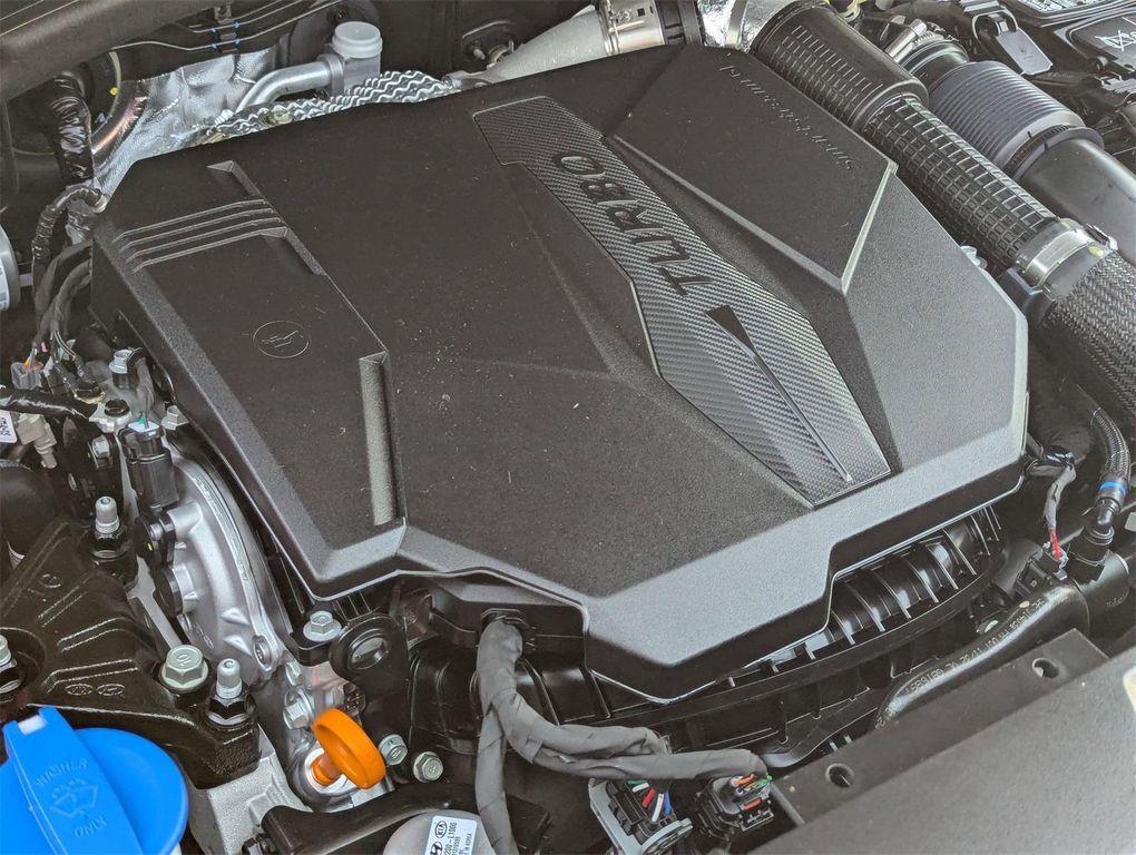new 2025 Hyundai Santa Fe car, priced at $39,184