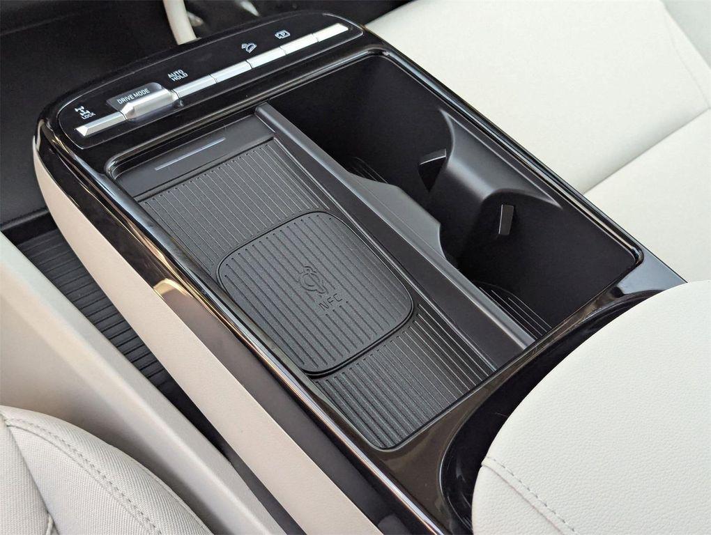 new 2025 Hyundai TUCSON Hybrid car, priced at $35,930