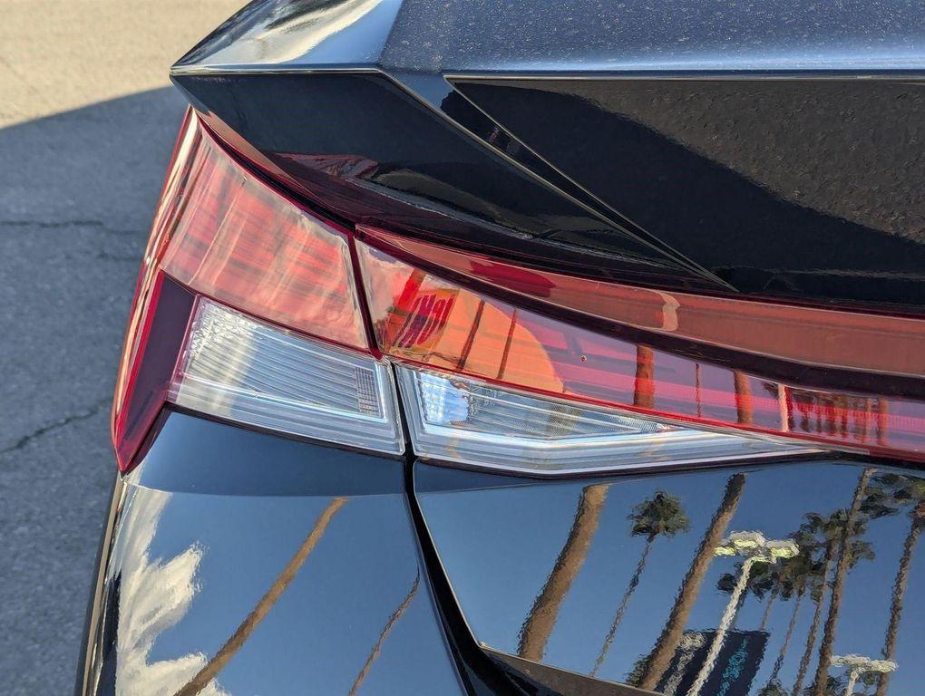 new 2025 Hyundai ELANTRA HEV car, priced at $27,085