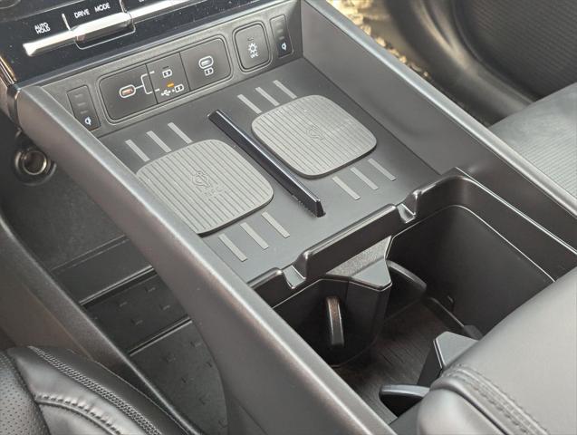 new 2025 Hyundai SANTA FE HEV car, priced at $52,425