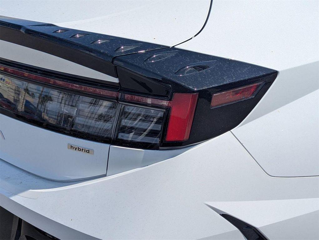 new 2025 Hyundai Sonata Hybrid car, priced at $39,925