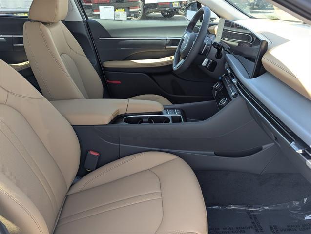 new 2025 Hyundai Sonata Hybrid car, priced at $39,925