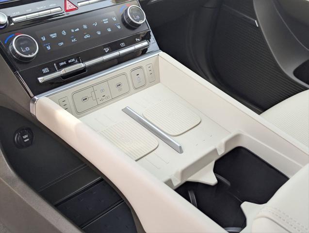 new 2025 Hyundai SANTA FE HEV car, priced at $50,254