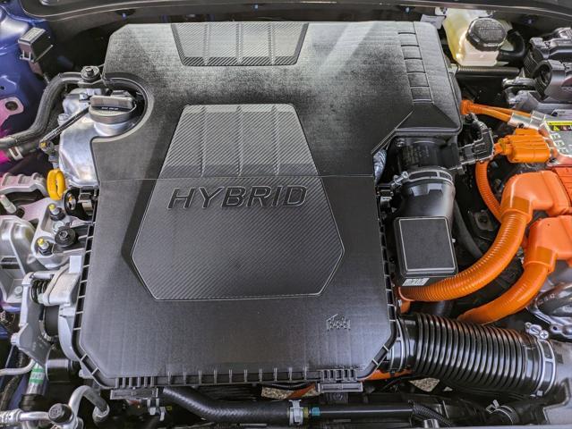 new 2025 Hyundai Elantra car, priced at $31,515