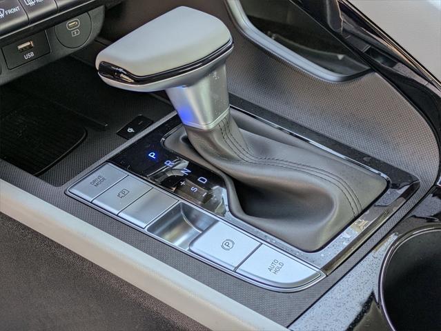 new 2025 Hyundai Elantra car, priced at $31,515