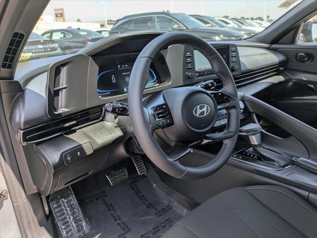 used 2025 Hyundai Elantra car