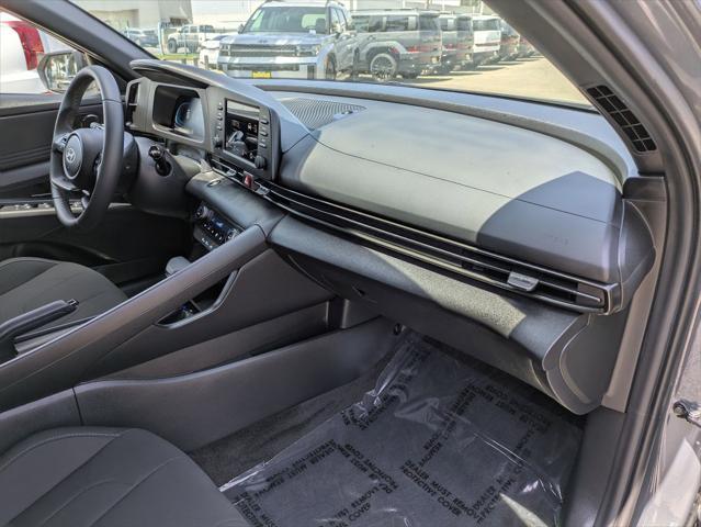 used 2025 Hyundai Elantra car