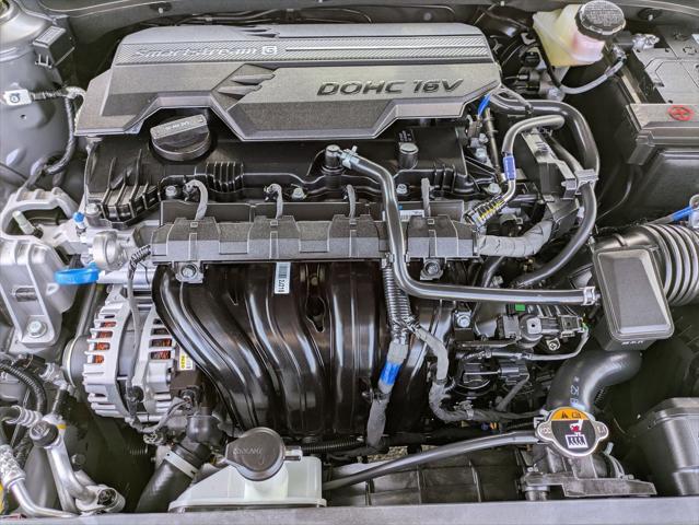 used 2025 Hyundai Elantra car