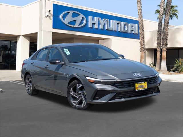 used 2025 Hyundai Elantra car