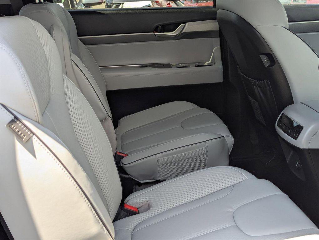 new 2025 Hyundai Palisade car, priced at $42,285
