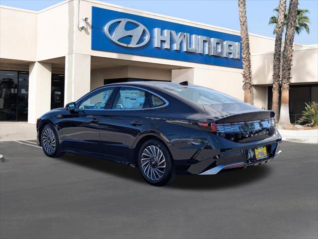 new 2025 Hyundai Sonata Hybrid car, priced at $39,160