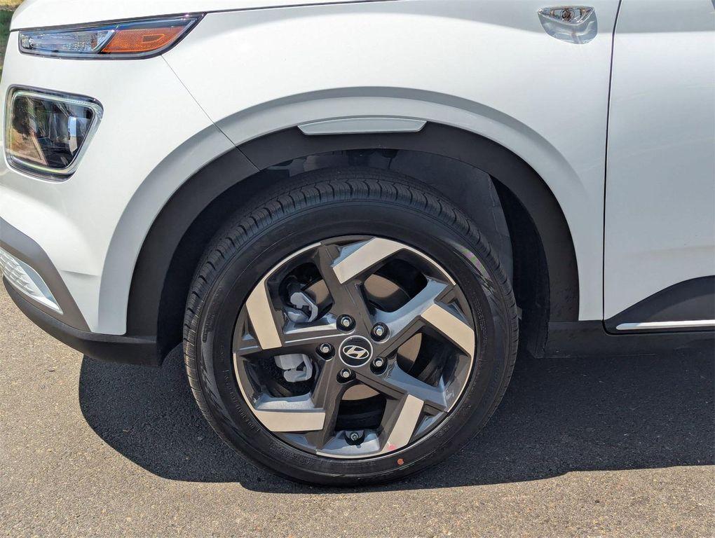 new 2025 Hyundai Venue car, priced at $25,475