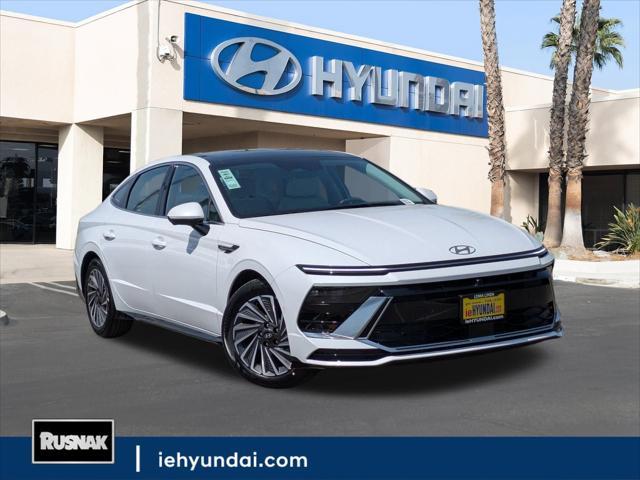 new 2025 Hyundai Sonata Hybrid car, priced at $40,015