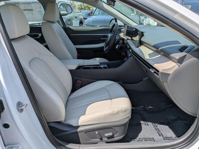 new 2025 Hyundai Sonata Hybrid car, priced at $40,015