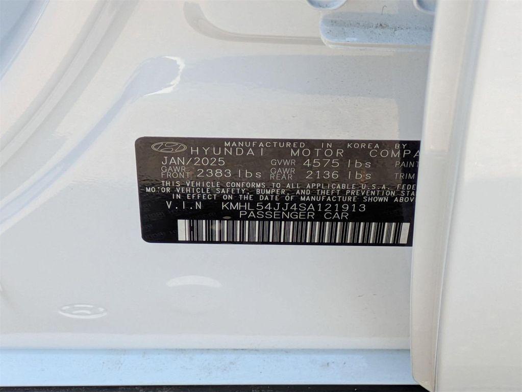 new 2025 Hyundai Sonata Hybrid car, priced at $40,015