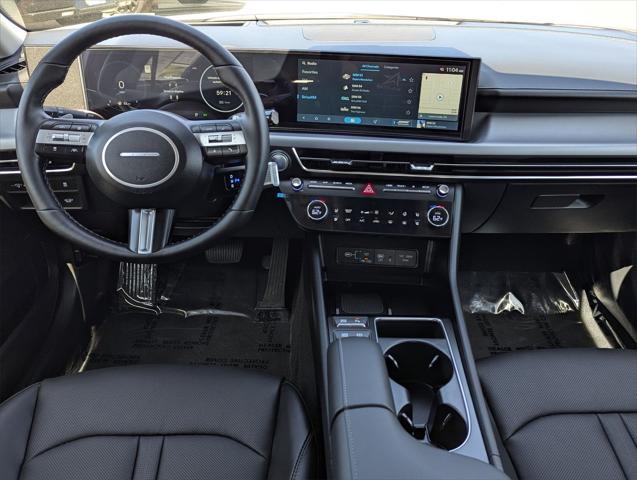 new 2025 Hyundai Sonata Hybrid car, priced at $39,925