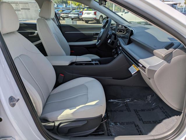 new 2025 Hyundai Sonata car, priced at $33,205