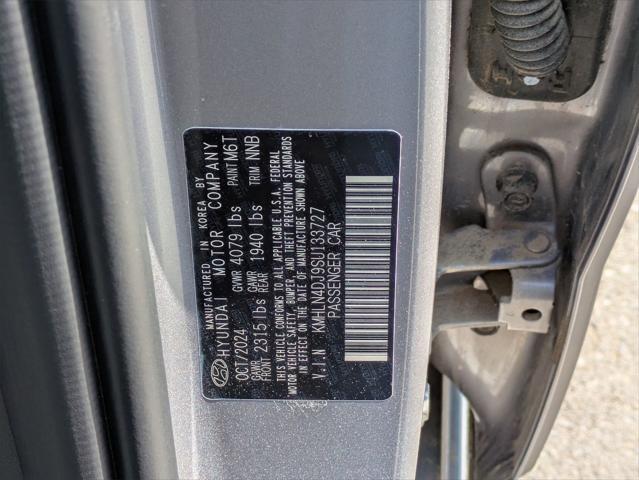 new 2025 Hyundai Elantra car, priced at $31,145