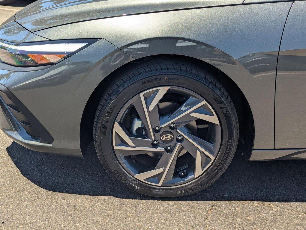 new 2025 Hyundai Elantra car, priced at $25,090