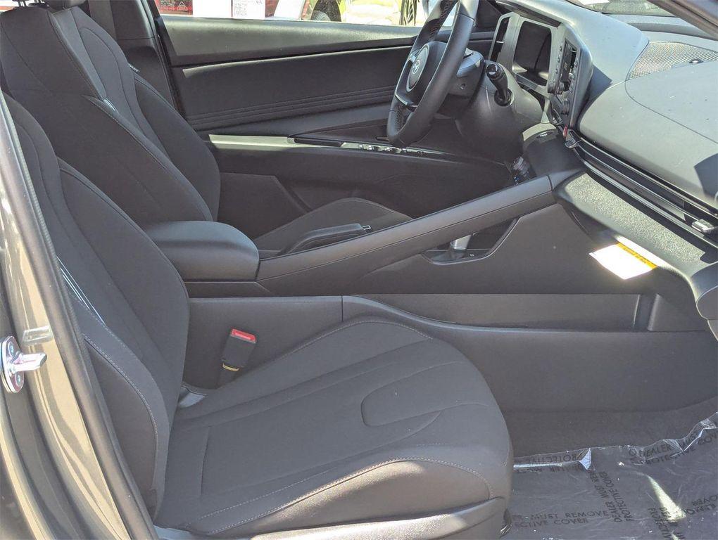 new 2025 Hyundai Elantra car, priced at $25,090