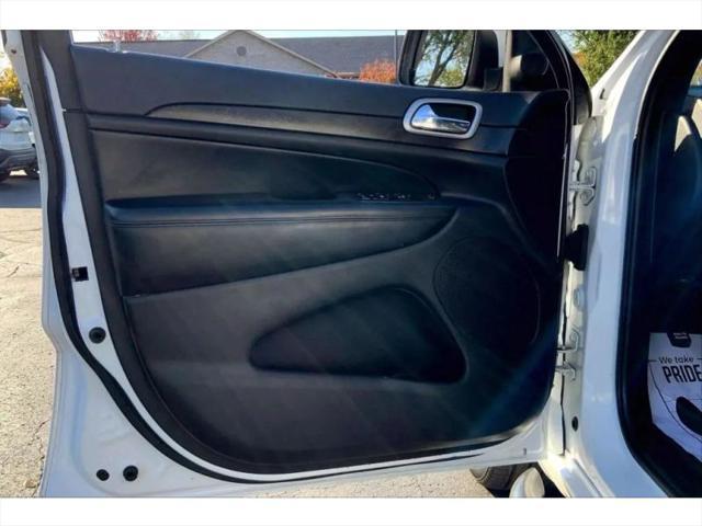 used 2017 Jeep Grand Cherokee car