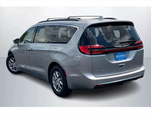 used 2021 Chrysler Pacifica car, priced at $18,995
