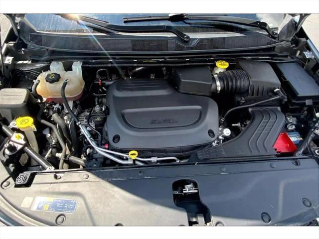 used 2021 Chrysler Pacifica car, priced at $18,995