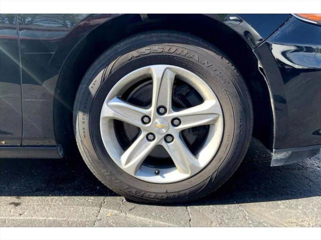 used 2022 Chevrolet Malibu car, priced at $15,995