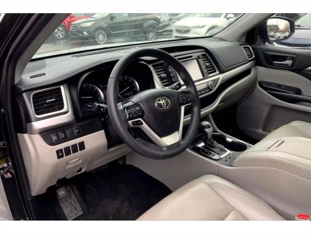 used 2019 Toyota Highlander car, priced at $23,995