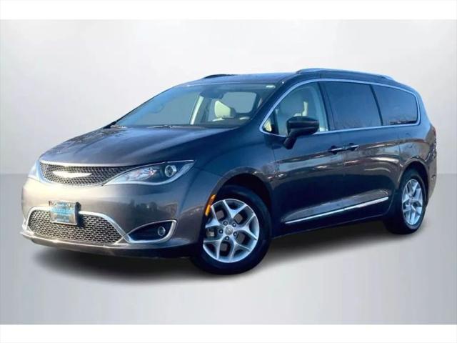 used 2018 Chrysler Pacifica car, priced at $15,495