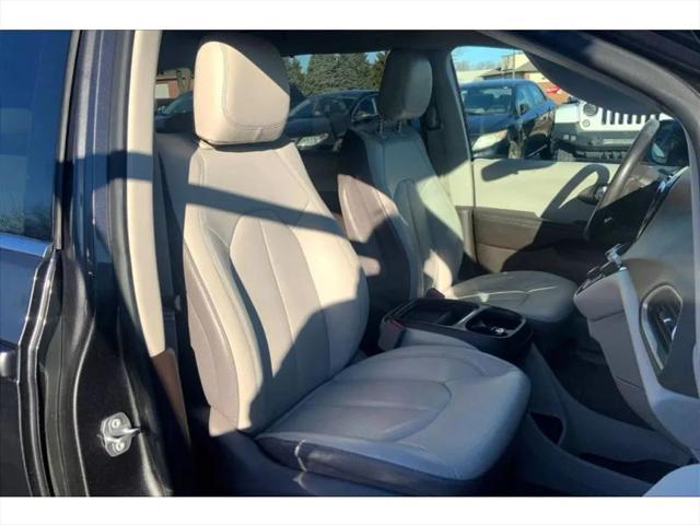 used 2018 Chrysler Pacifica car, priced at $15,495