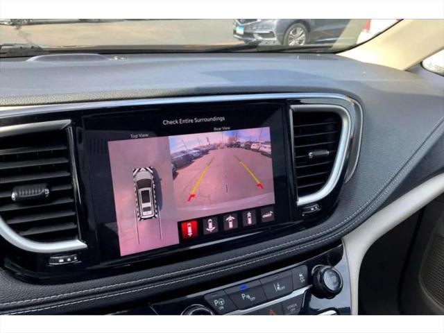 used 2021 Chrysler Pacifica Hybrid car, priced at $26,995