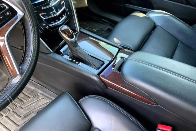 used 2013 Cadillac XTS car, priced at $10,995