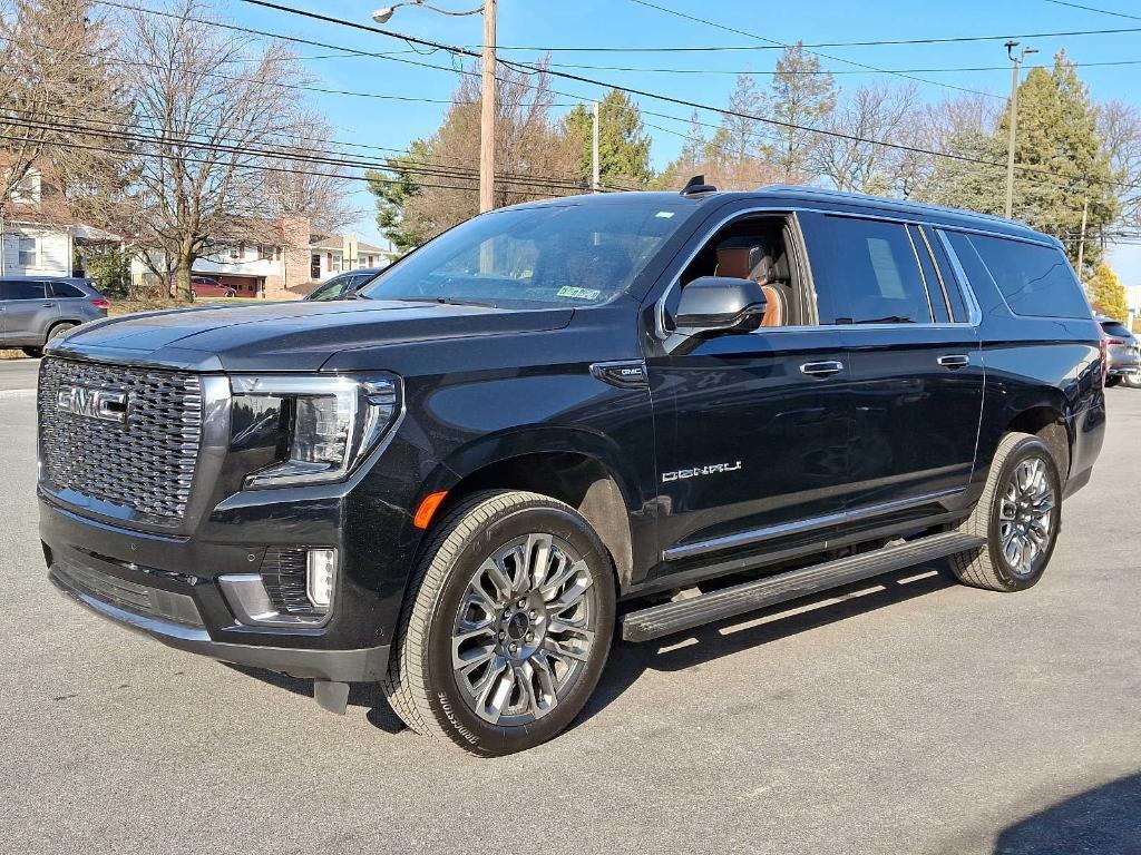 used 2023 GMC Yukon XL car, priced at $79,997