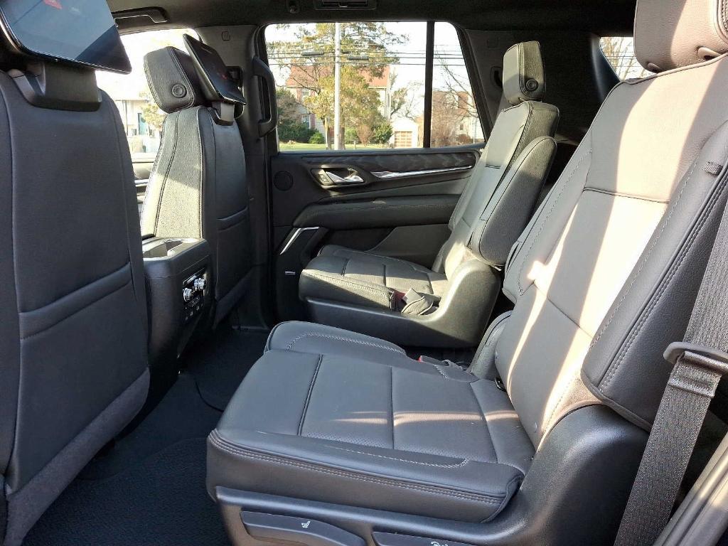 used 2023 GMC Yukon car, priced at $72,997