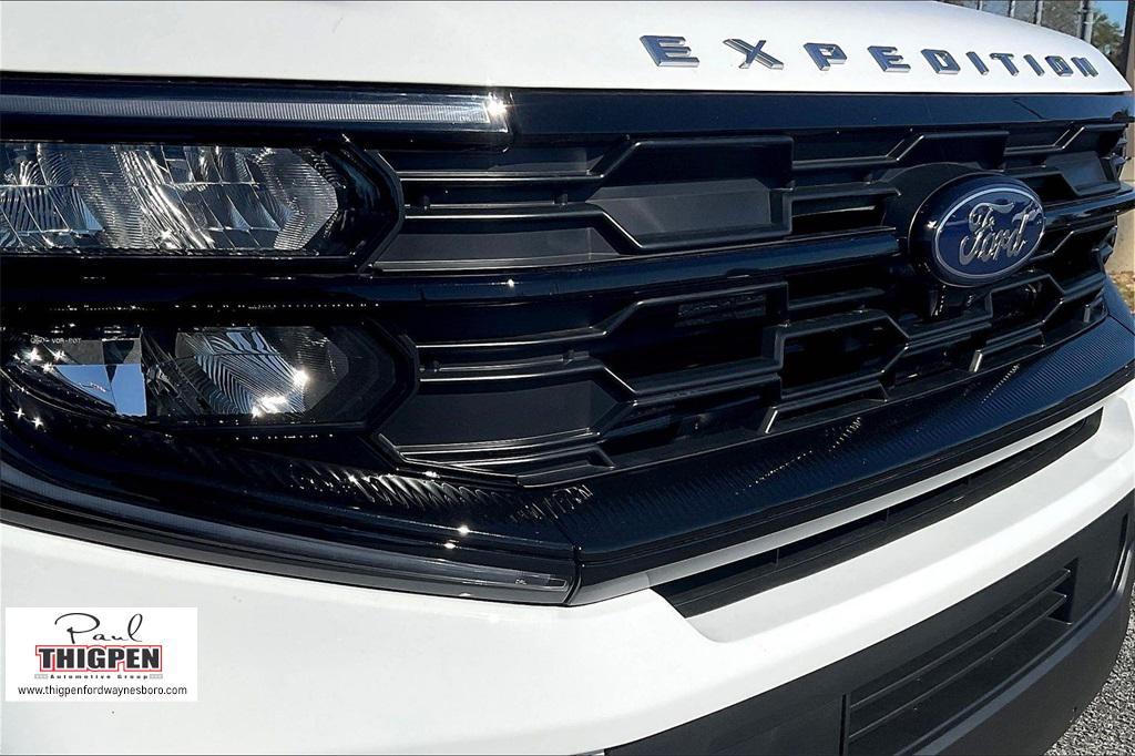 new 2025 Ford Expedition car, priced at $62,974