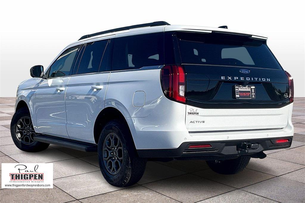 new 2025 Ford Expedition car, priced at $62,974