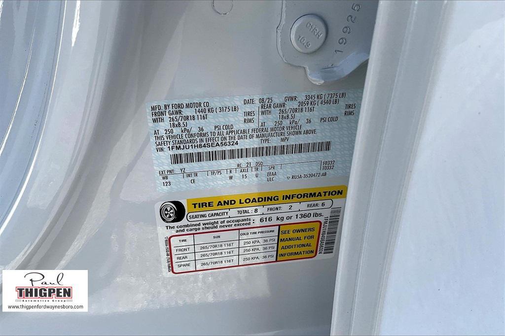 new 2025 Ford Expedition car, priced at $62,974