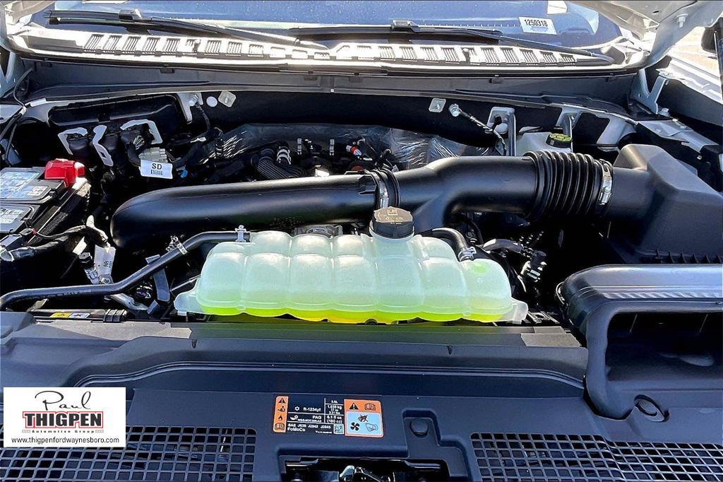 new 2025 Ford Expedition car, priced at $62,974