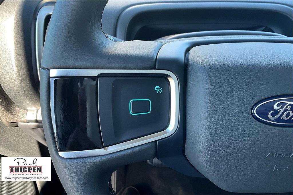 new 2025 Ford Expedition car, priced at $62,974