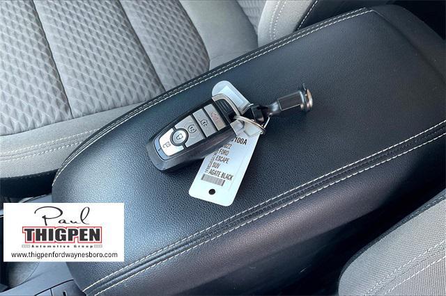 used 2022 Ford Escape car, priced at $22,815