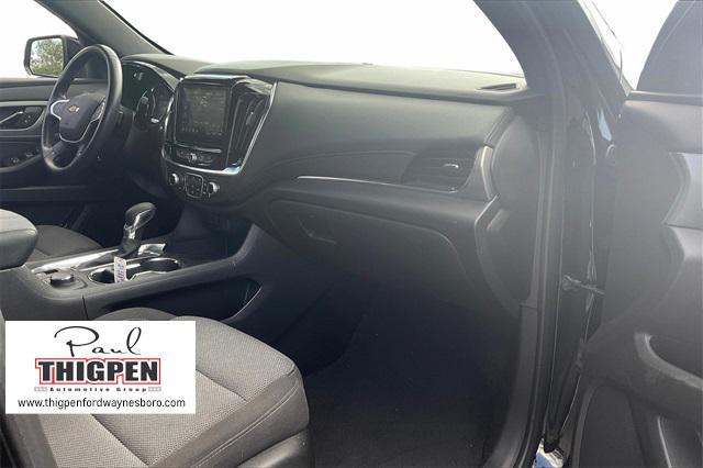used 2022 Chevrolet Traverse car, priced at $24,281
