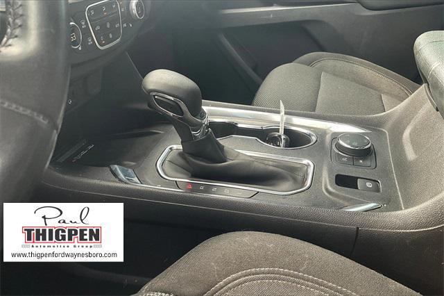 used 2022 Chevrolet Traverse car, priced at $24,281