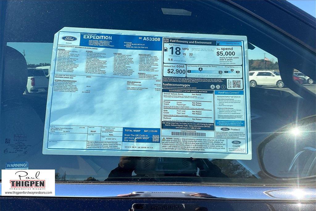 new 2025 Ford Expedition car, priced at $83,764