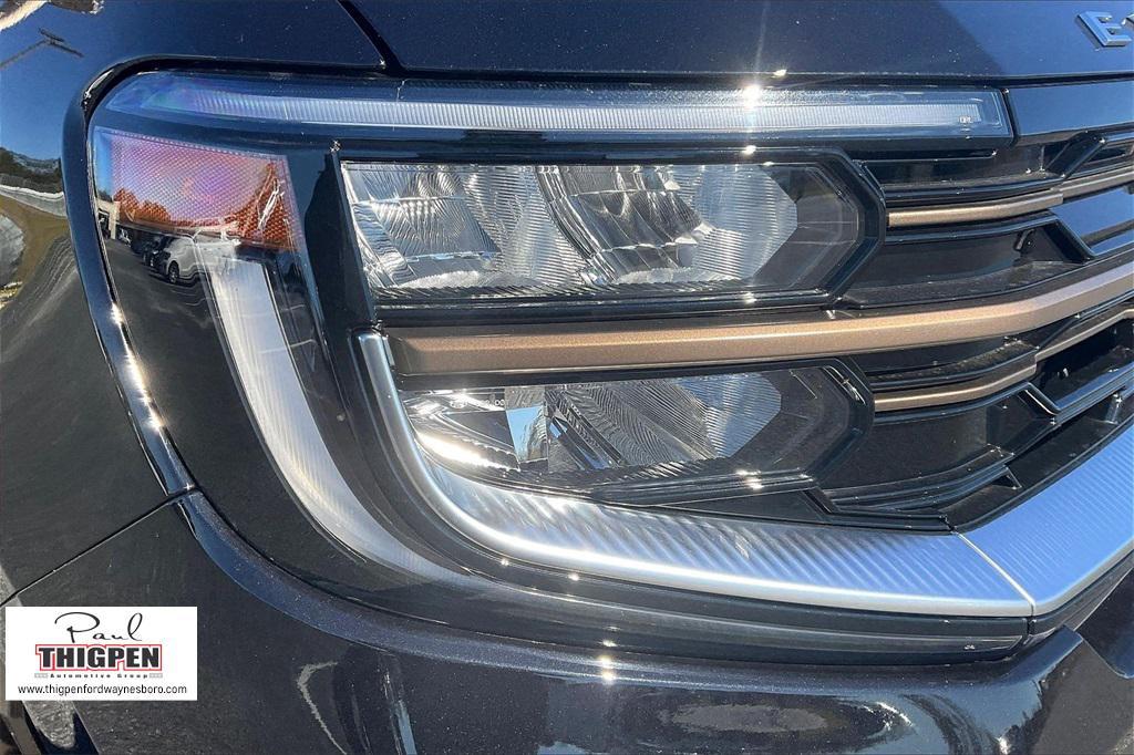 new 2025 Ford Expedition car, priced at $83,764