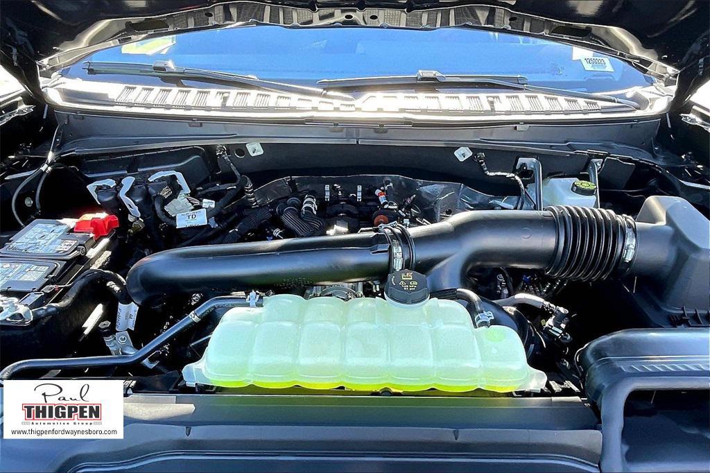 new 2025 Ford Expedition car, priced at $83,764