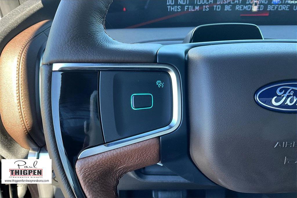 new 2025 Ford Expedition car, priced at $83,764