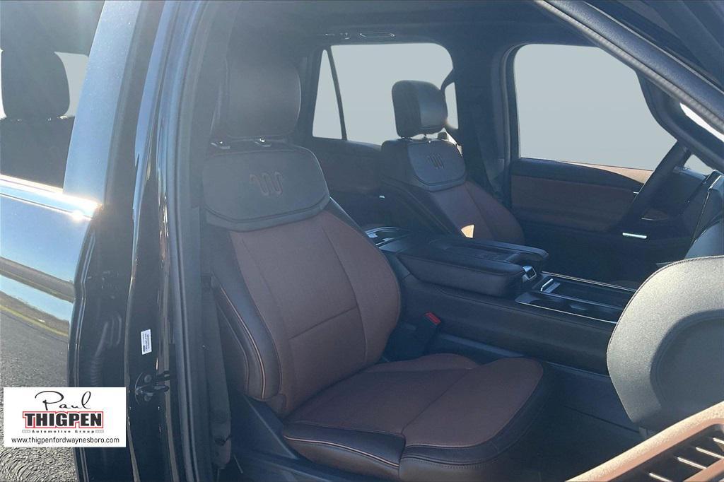 new 2025 Ford Expedition car, priced at $83,764