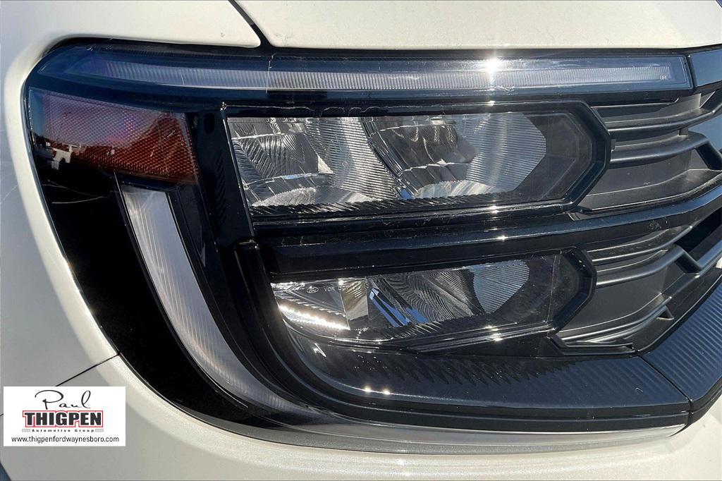 new 2025 Ford Expedition car, priced at $66,502