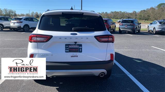 new 2025 Ford Escape car, priced at $31,925